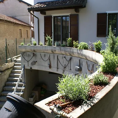 Rosalia Olgiate Comasco